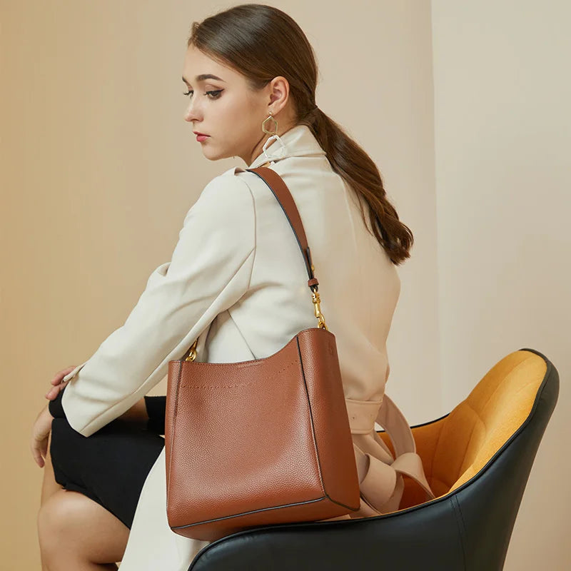 Bolsa de Couro Grande - Madam Valência