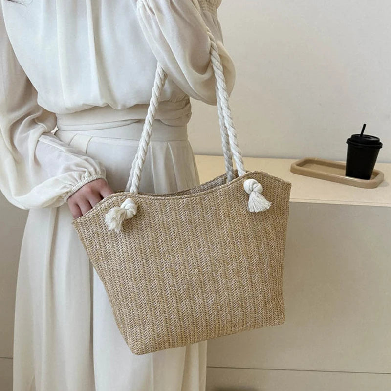 Bolsa Tecida à Mão - Ráfia