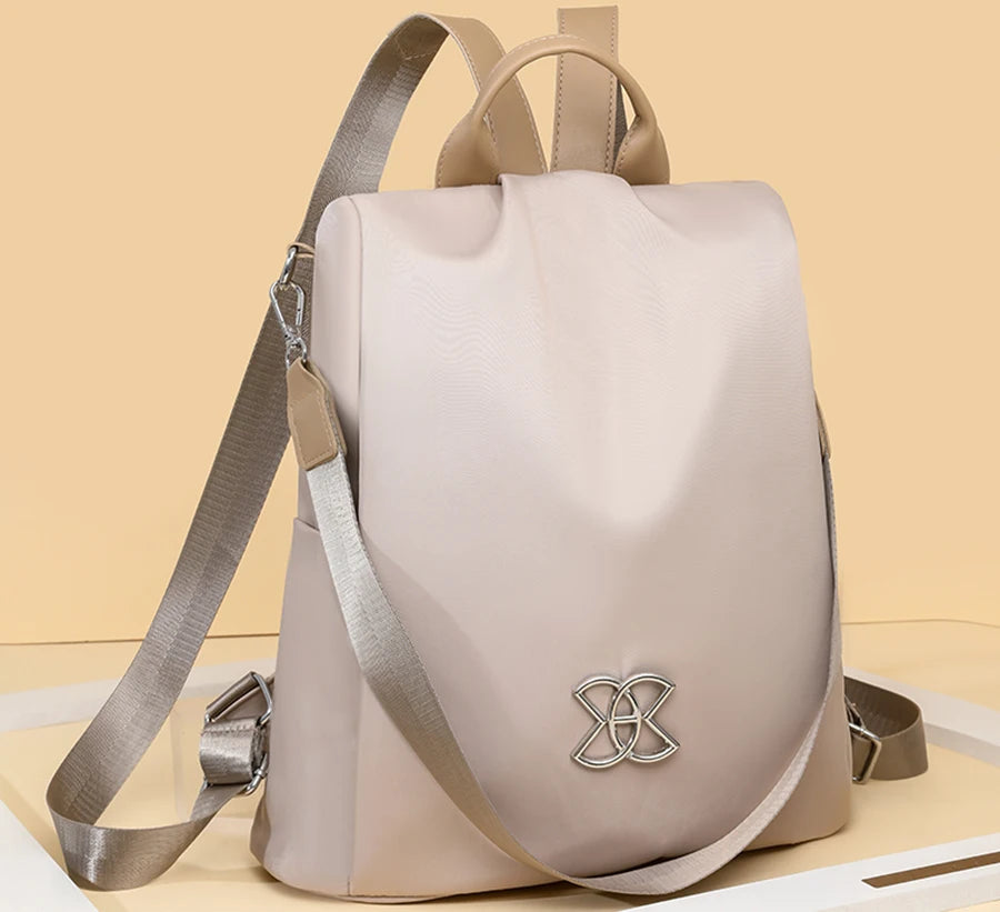 Mochila de Náilon Bordada - Lisboa