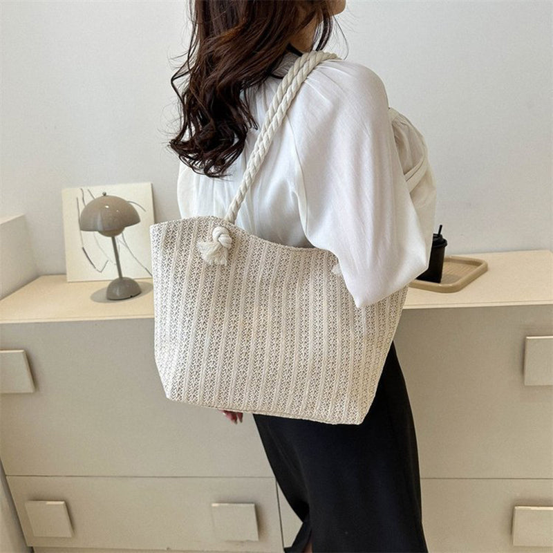 Bolsa Tecida à Mão - Ráfia