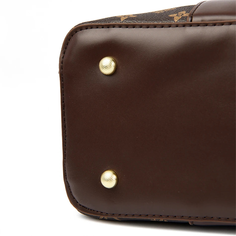 Bolsa de Couro - Madame Classe