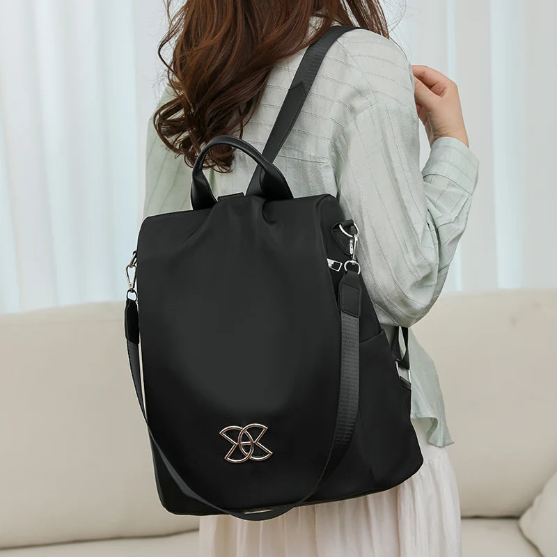 Mochila de Náilon Bordada - Lisboa
